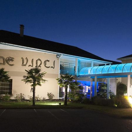 Espace Leonard De Vinci Lisses Exterior photo